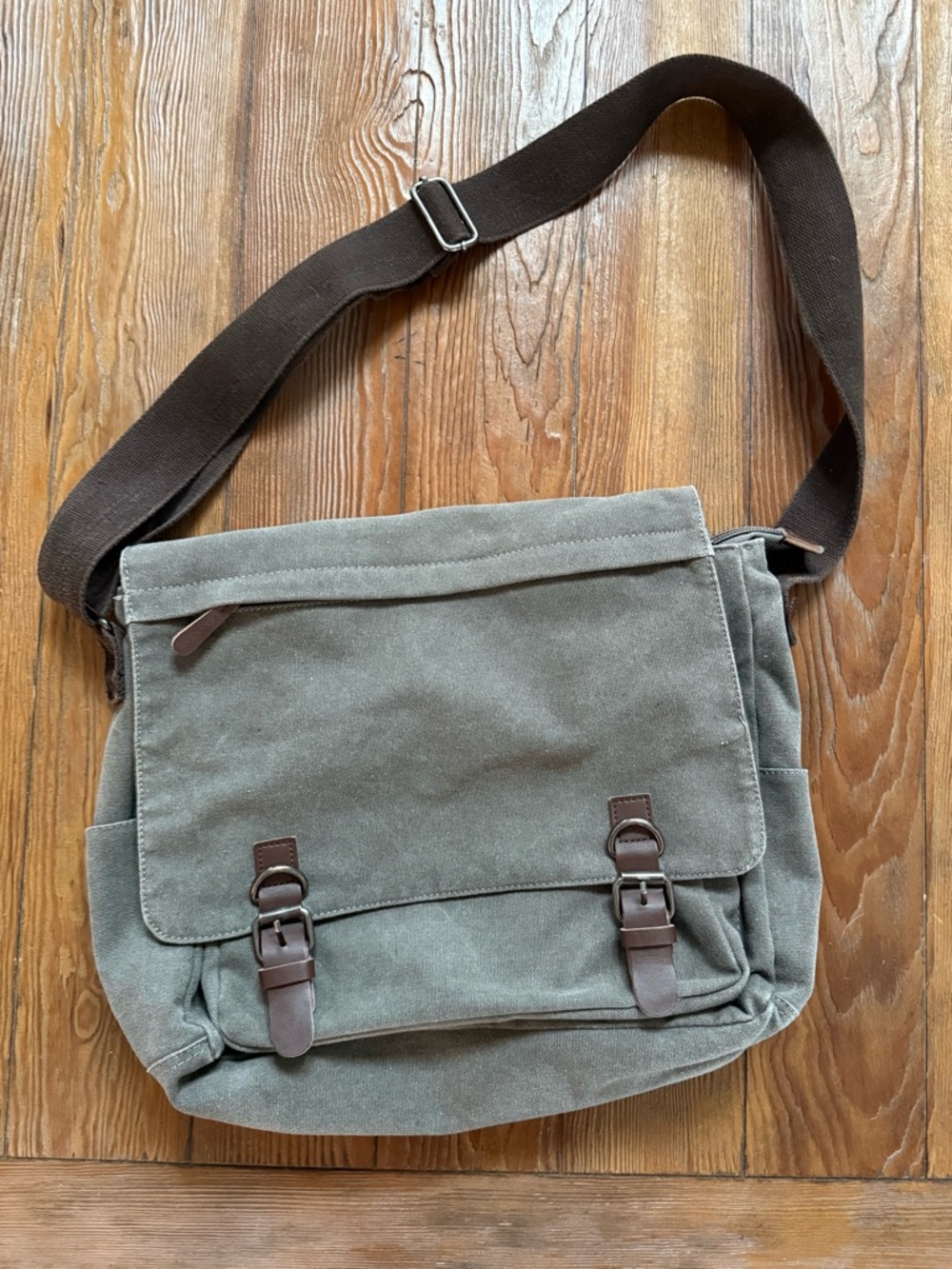Canvas Messenge / Laptop Bag in Olive Green with Brown Accents